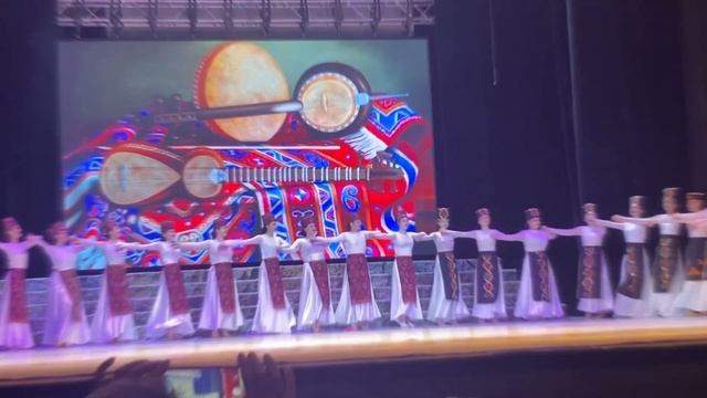 Образцовый ансамбль народных танцев 