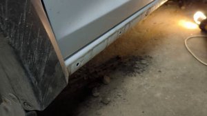 Рено Логан степвей STEPWAY  снимаем декоративный  пластик