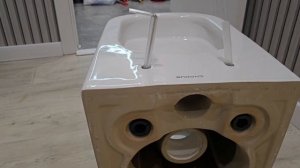 Замена подвесного унитаза.