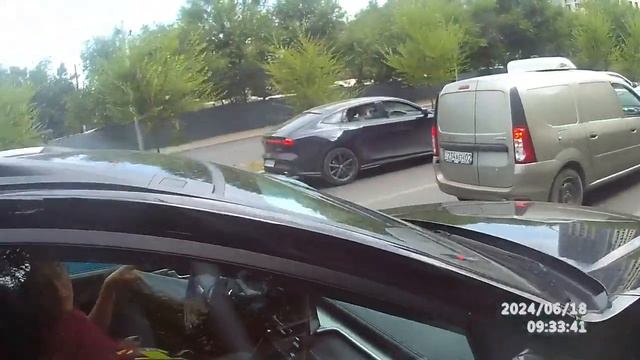 18.06.2024 Нарушители ПДД пр.Абая