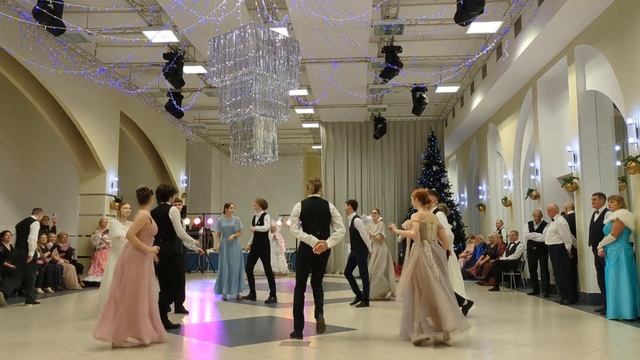 Украшение бала - коллектив 