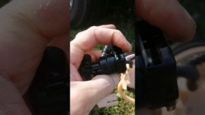 Замена топливного фильтра Хонда Стрим рн6