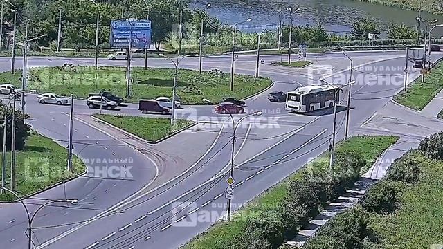 В Каменске-Уральском водитель автобуса нарушил прави?