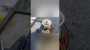 Как снять топливный насос на Ауди А4