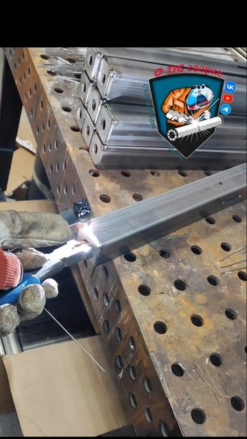 а как вы используйте их еше ? #ручная #аргонодуговая #weld смотреть онлайн
