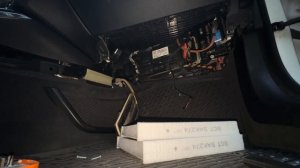 Замена салонного фильтра BMW 5 f10