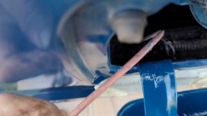 установка пружины лючка бензобака 2705 Газель