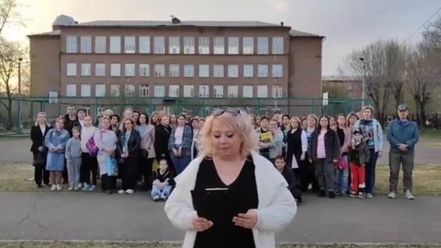 Две красноярских школы задумали объединять: родители