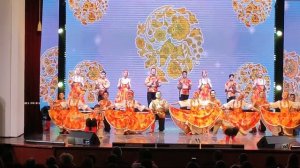 Раз два люблю тебя. Ансамбль народного танца Метелица,