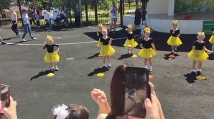 Танец Солнечные зайчики. 01.06.2024 Крымск