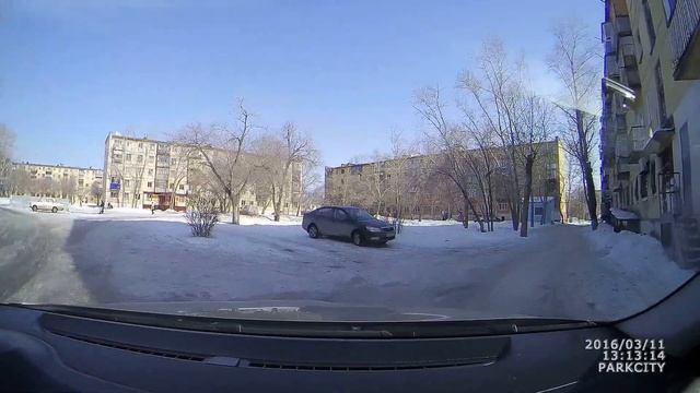 Видеорегистратор Parkcity dvr hd 760