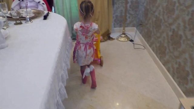 Капризный Король и его гувернантка Аливия #BabyAlive #newvideo