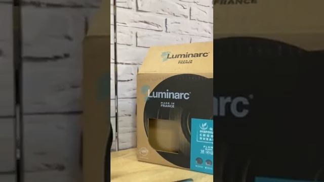 Сервіз столовий 18 предметів Luminarc Plumi Black V2483 - відеоогля
