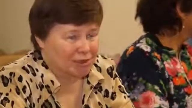 Кружок для любительниц вязания смотреть онлайн