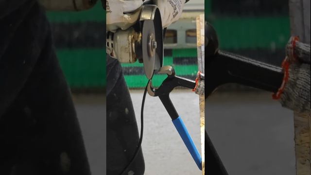 Просекатель для сайдинга за копейки. #diy #домсвоимирук? смотреть онлайн