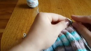 Детское платье из хлопка спицами.