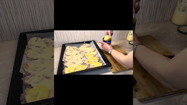 Куриная грудка с ананасами …. Салат с тунцом и рисом… смотреть онлайн