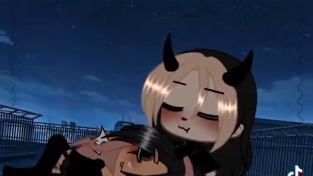 ☺не судите строго мое первое видео смотреть онлайн