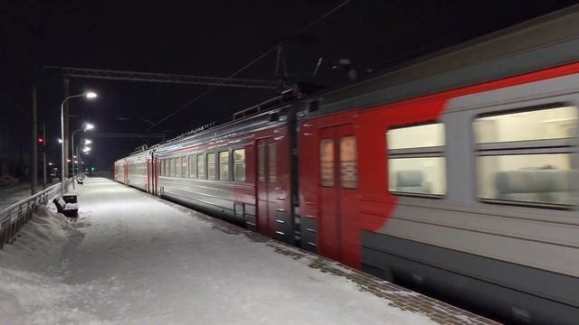 снежная платформа и ЭД9МК-0167 поезд №6720 Арзамас 2 - Нижн? смотреть онлайн