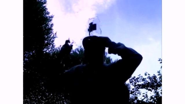 Бью бутылки об голову) смотреть онлайн