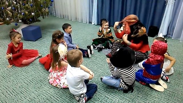 Игра "Лунатики" 15 группа Детской школы "Браво!" смотреть онлайн