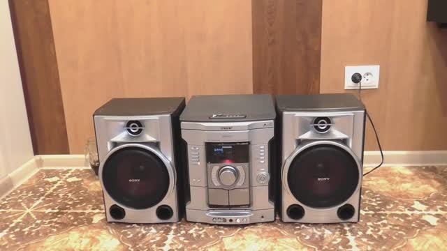 Sony RV20
