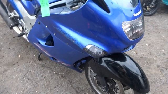 КАВАСАКИ ззр 1100