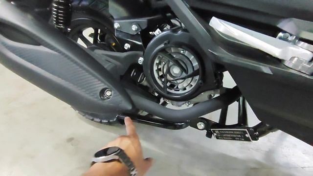 Скутер TNBK TANK смотреть онлайн