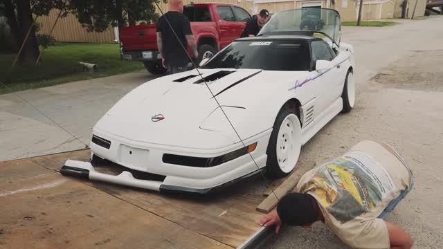 GasMonkeyGarage|Burnouts & Barn Finds - K5 Blazer FOUND!