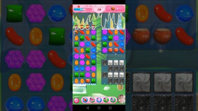 Как я играю в Candy Crush Saga