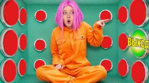 100 КНОПОК и ТОЛЬКО ОДНА ТЕБЯ СПАСЕТ