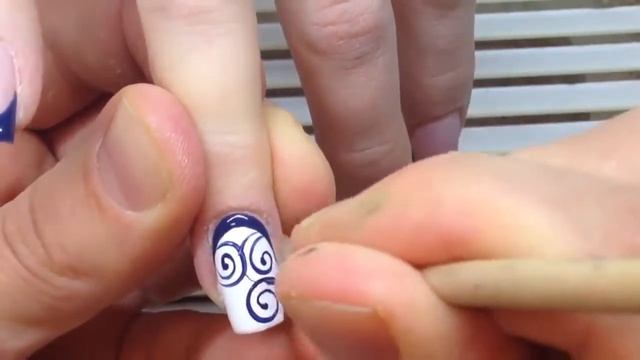 Легкий маникюр с помощью дотса! 12 классных дизайнов! | Simple manicure using DOTS! 12 best designs смотреть онлайн