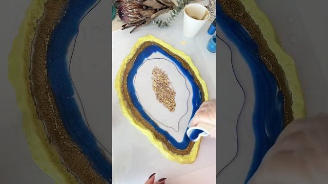Заливаю блюдо из эпоксидной смолы #resinart #эпоксиднаясм?