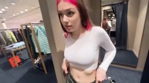 АКУЛИЧ ПОКАЗАЛА СВОИ КРАСНЫЕ ТРУСИКИ