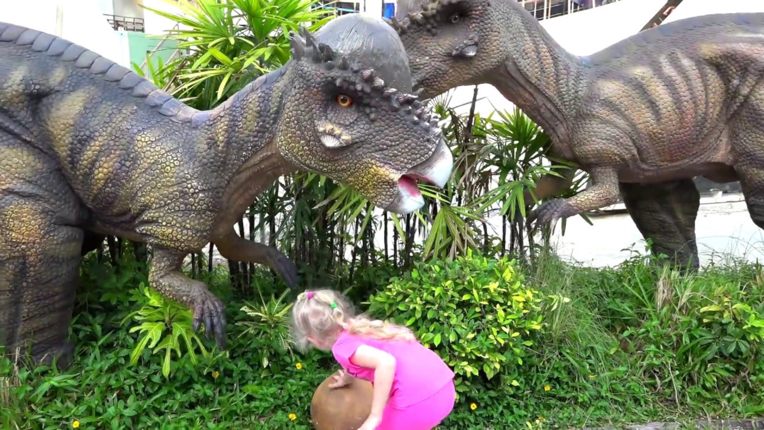 Планета динозавров, мы пошли в динопарк смотреть онлайн