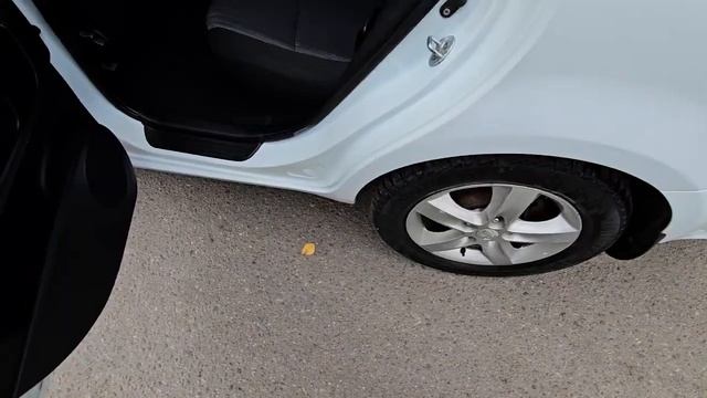 Kia Ceed 2011г Универсал 1,6л мкпп белый - мини обзор смотреть онлайн