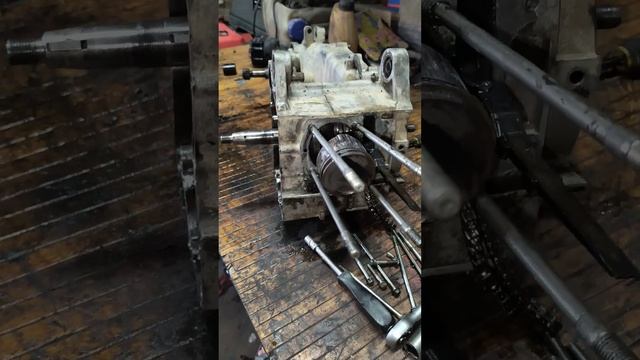 Клин двигуна скутера😲.Зношений ланцюг маслонасоса🤕