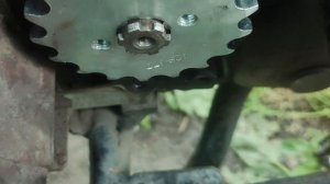 Замена ведущей звёзды с 15 на 17 зубов на Racer RC50 (Alpha). Част