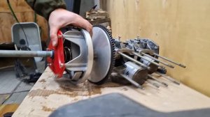 снегоход рысь 440,113,119,121,500,снятие вариатора водой