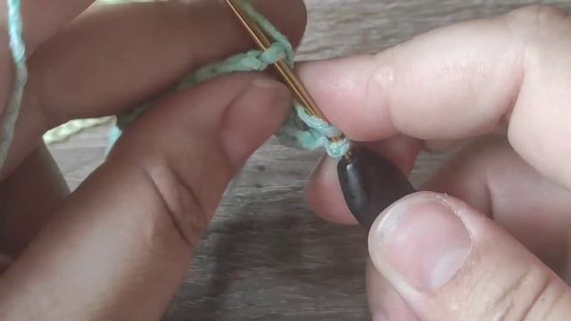 МК.Красивый узор с вытянутыми петлями на сетке. смотреть онлайн