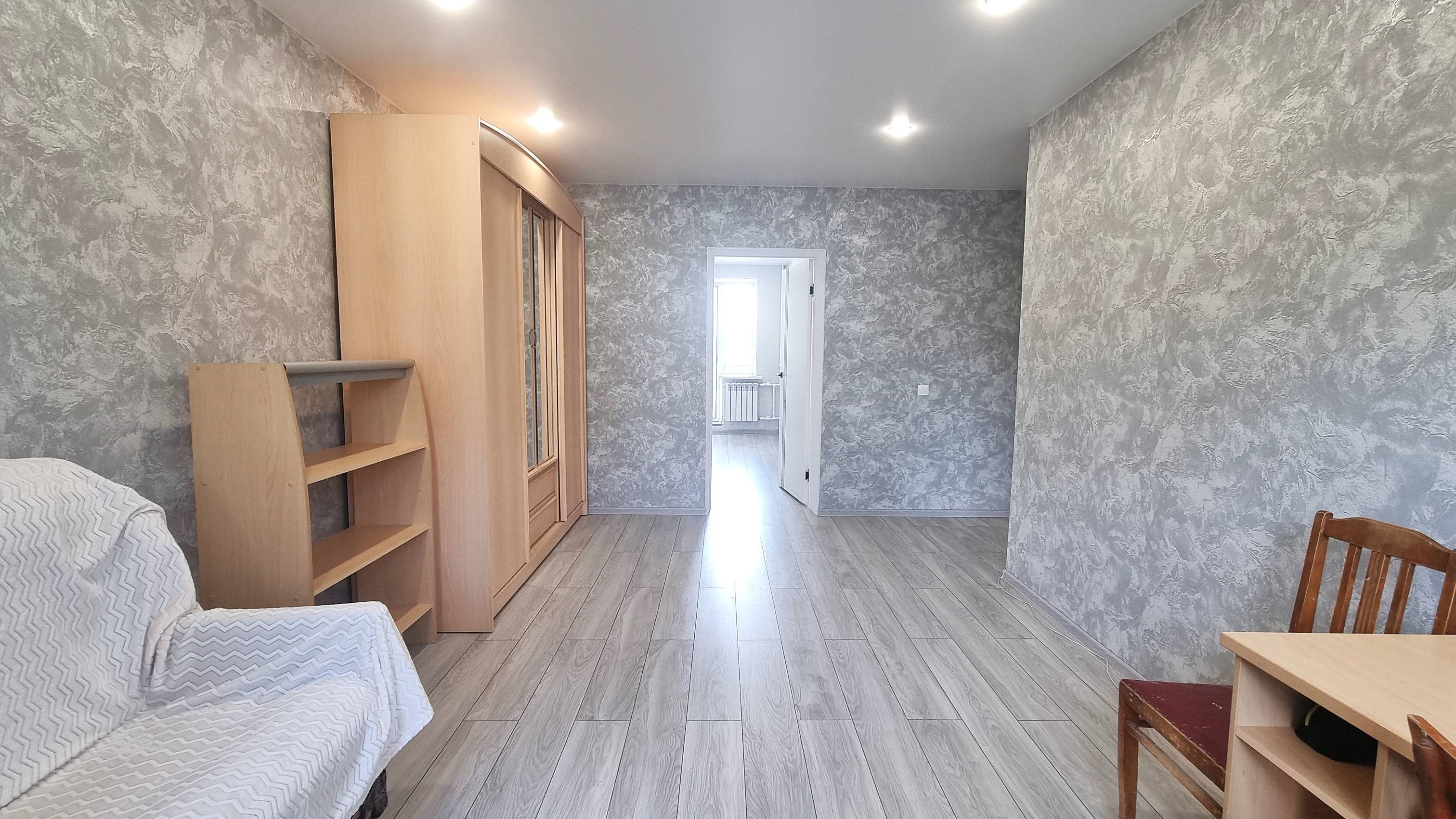 Трехкомнатная на Кирова 127А