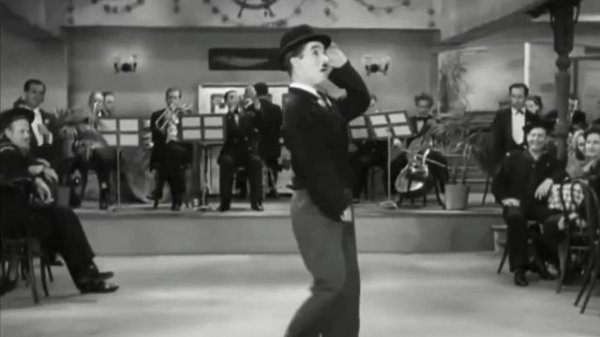 Чарли Чаплин &