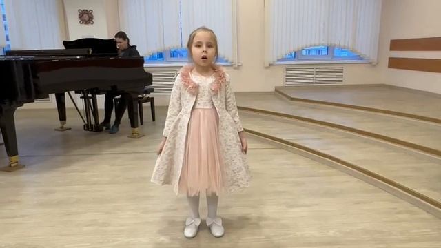 Ходеева Ариадна, ДШИ 69, В. Синенко Милая мама, Гаврилов С Зелёные ботинки смотреть онлайн