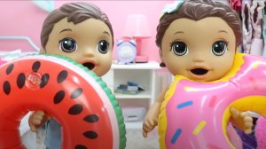 БЭБИ ЭЛАЙВ КУКЛЫ В БАССЕЙНЕ