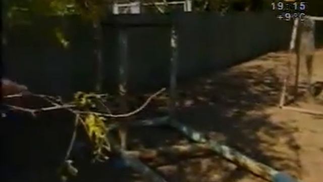Пострадал на детской площадке. смотреть онлайн