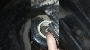 Стук задньої стойки ВАЗ-2109