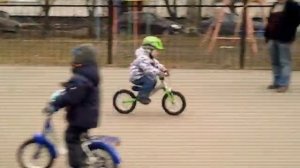 Продолжаем осваивать любимый беговел kokua jumper. Stunt balance b