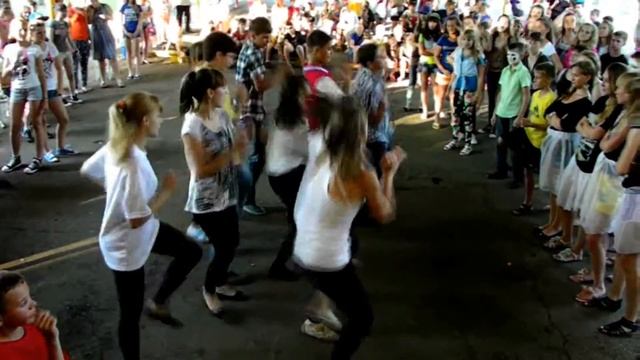 короли танц пола.