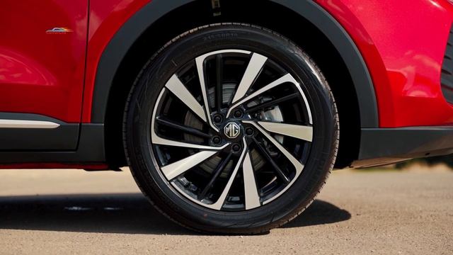 MG ZS 2025: Кроссовер, который сочетает стиль и практичнос?