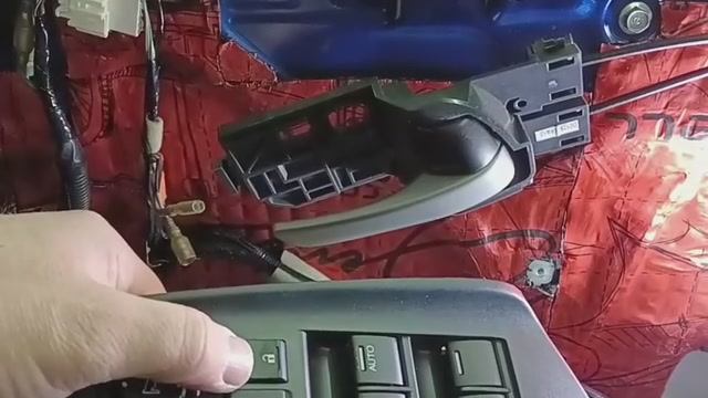 Работа центрального замка Honda Fit 3G смотреть онлайн